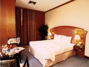 Rachaphruk Grand Hotel Nakhon Ratchasima Bagian luar foto